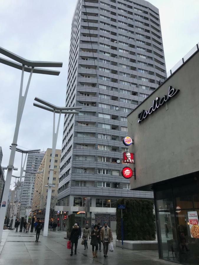Apartamenty W Centrum Warszawy Varsó Kültér fotó